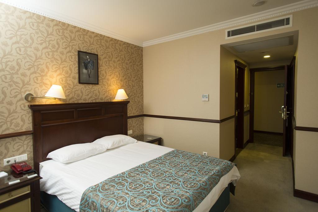 Topkapi Inter Istanbul Hotel Exteriör bild